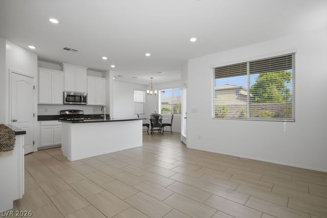 7366 Sabula Bay Court, Las Vegas, NV 89179