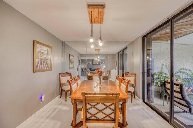 11135 Oakdale Road, Boynton Beach, FL 33437