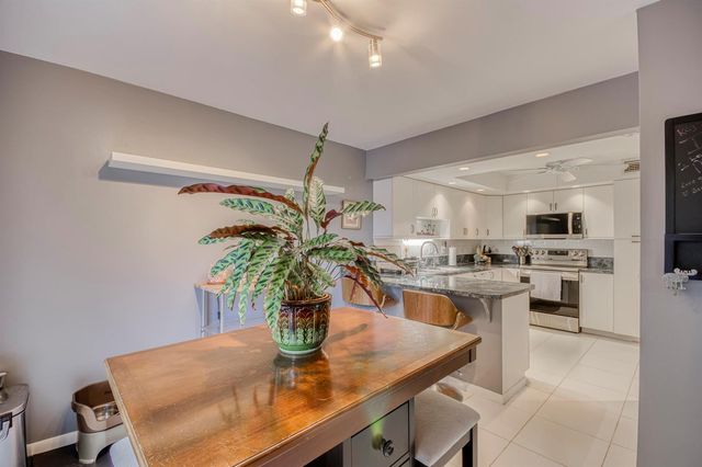 11135 Oakdale Road, Boynton Beach, FL 33437