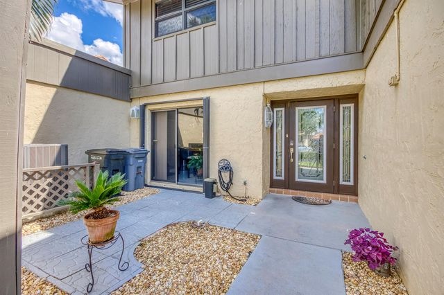 11135 Oakdale Road, Boynton Beach, FL 33437