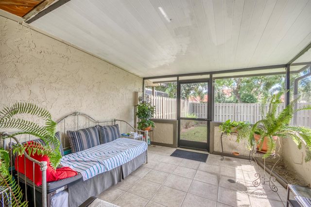 11135 Oakdale Road, Boynton Beach, FL 33437
