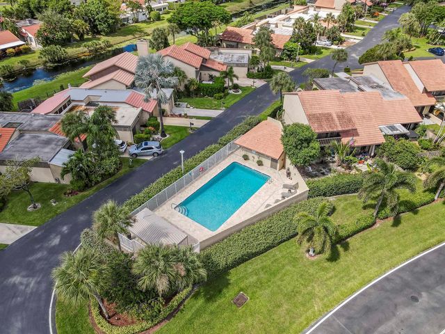 11135 Oakdale Road, Boynton Beach, FL 33437