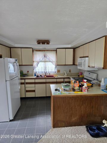 11865 Kinneville, Eaton Rapids, MI 48827