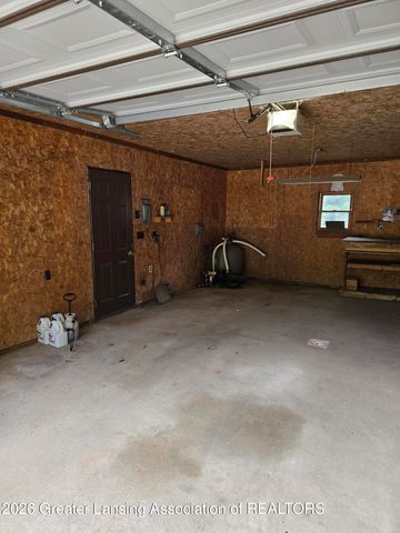 11865 Kinneville, Eaton Rapids, MI 48827