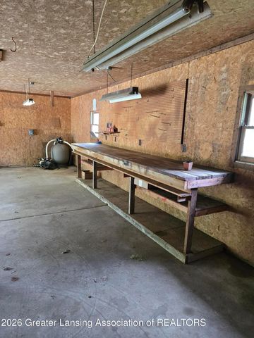 11865 Kinneville, Eaton Rapids, MI 48827