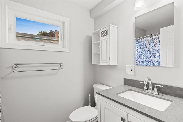 106 Circuit Ave, Wareham, MA 02571