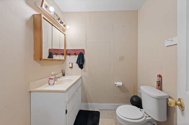 2204 Daniels Drive, Joshua, TX 76058