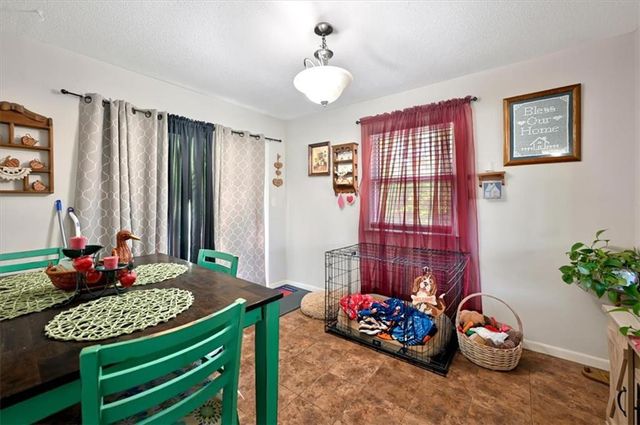 509 Topeka Avenue, Leavenworth, KS 66048