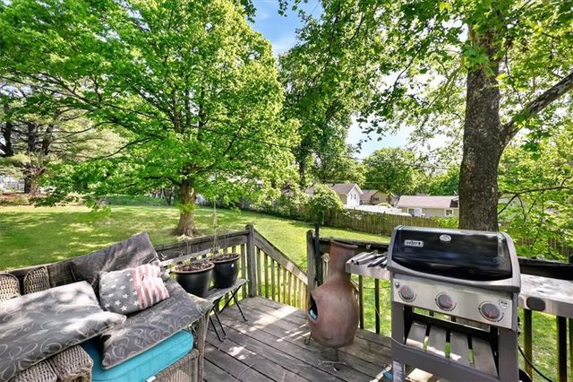509 Topeka Avenue, Leavenworth, KS 66048