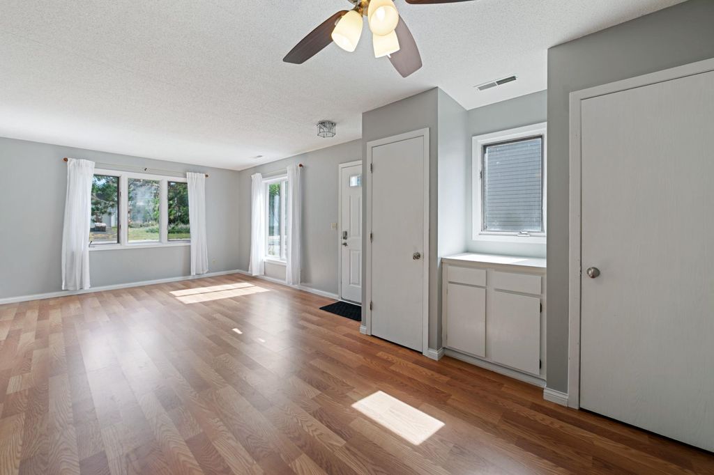 7390 Jensen Avenue S, Cottage Grove, MN 55016 — photo 4