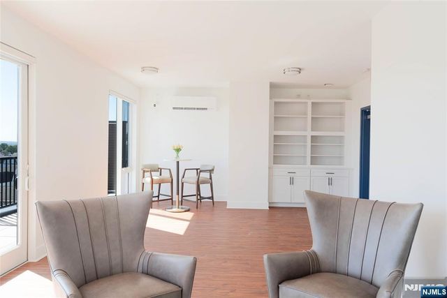 77 Ridge 502, North Arlington, NJ 07031