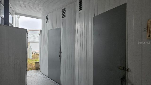 8300 SEMINOLE BOULEVARD 444, Seminole, FL 33772