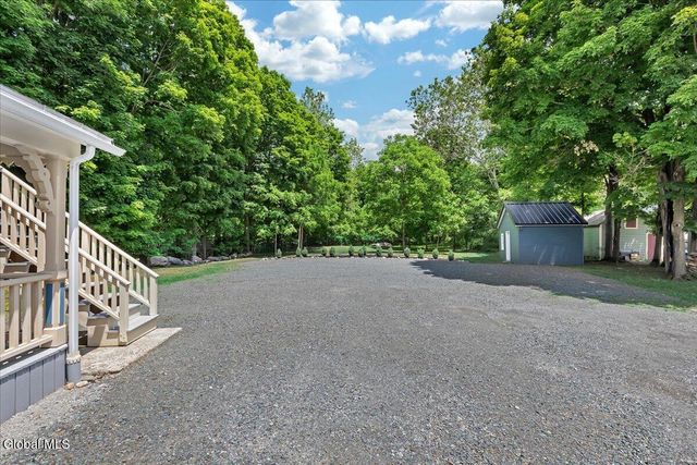 20 Main Street, Poestenkill, NY 12140