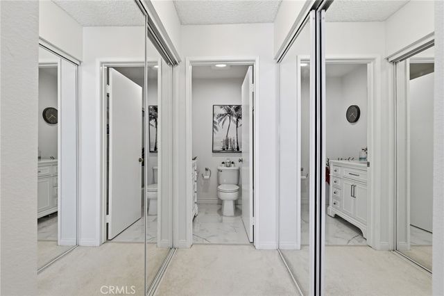 18408 Hatteras Street 14, Tarzana, CA 91356