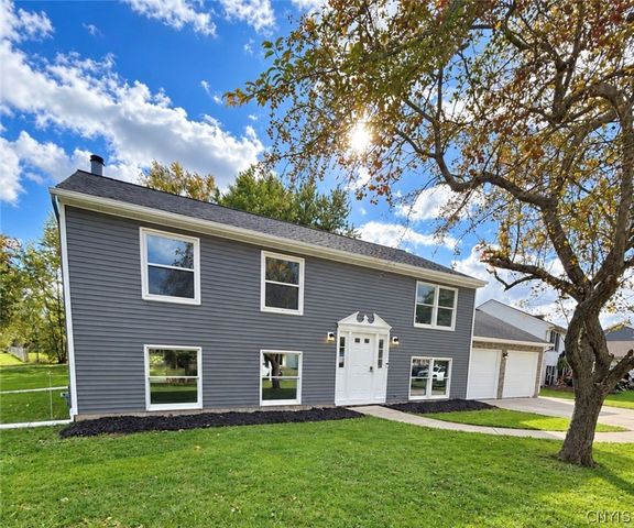 6197 Palisades Drive, Cicero, NY 13039