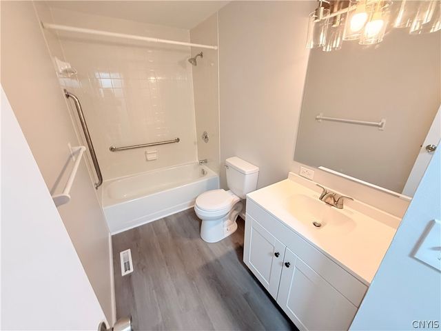 6197 Palisades Drive, Cicero, NY 13039