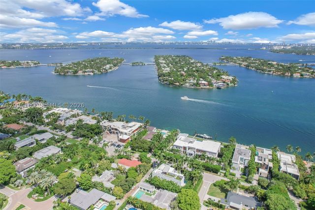 205 N Hibiscus Dr, Miami Beach, FL 33139