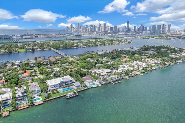 205 N Hibiscus Dr, Miami Beach, FL 33139