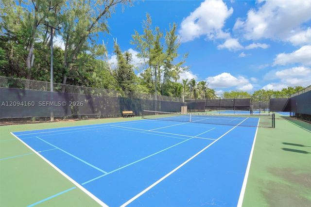 205 N Hibiscus Dr, Miami Beach, FL 33139