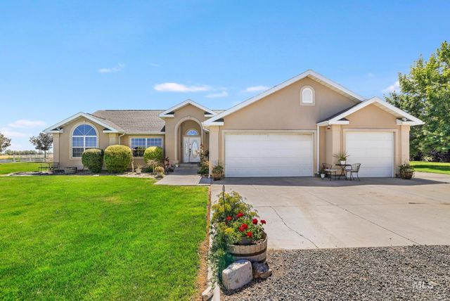 3962 N 2405 E, Twin Falls, ID 83328