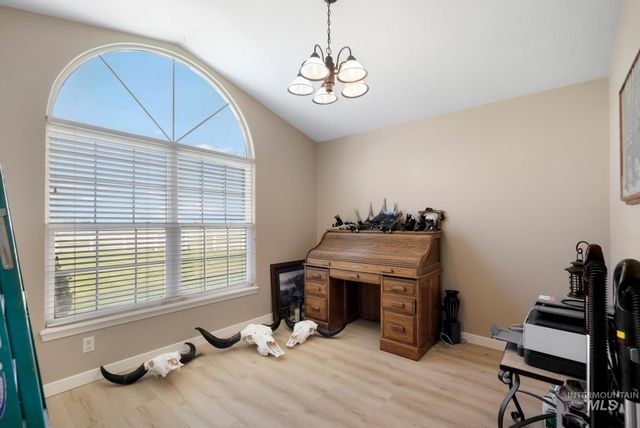 3962 N 2405 E, Twin Falls, ID 83328