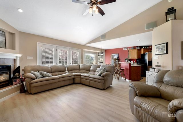 3962 N 2405 E, Twin Falls, ID 83328