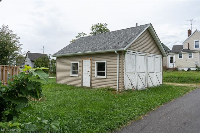 1747 5th Street SE, Canton, OH 44707