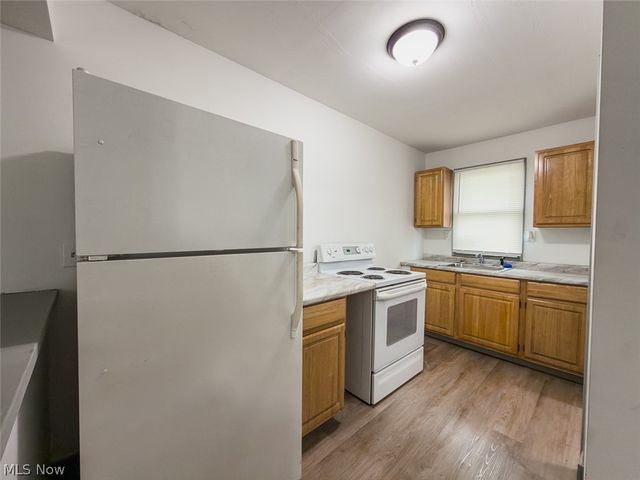 1747 5th Street SE, Canton, OH 44707