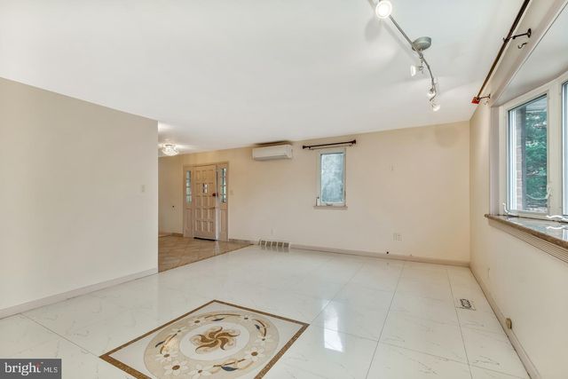 11247 JEANES PL, Philadelphia, PA 19116