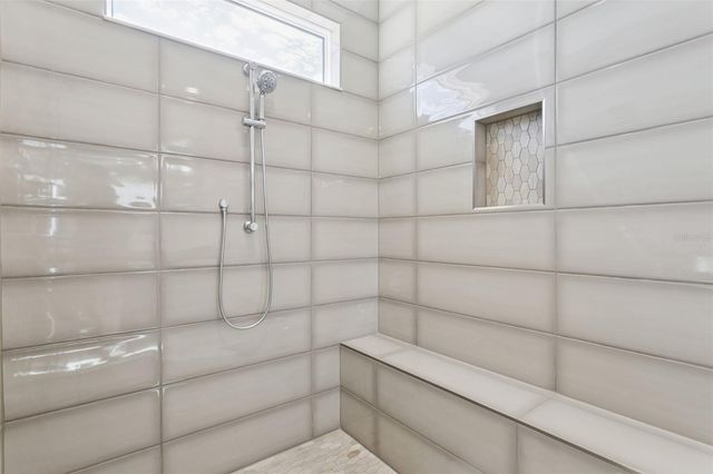 1609 BELLAGIO LOOP, Tavares, FL 32778