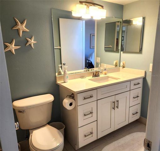 5901 BAHIA DEL MAR CIRCLE 124, St Petersburg, FL 33715