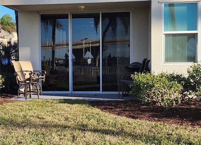 5901 BAHIA DEL MAR CIRCLE 124, St Petersburg, FL 33715