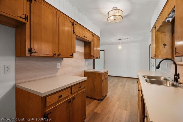 617 Harriet Street, Sallisaw, OK 74955