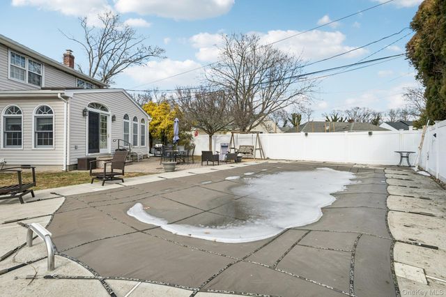 2846 Morgan Drive, Wantagh, NY 11793