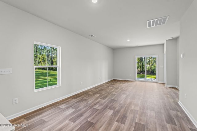 1033 Harbor Drive, Calabash, NC 28467