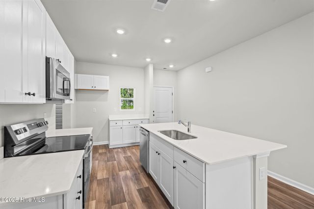 1033 Harbor Drive, Calabash, NC 28467