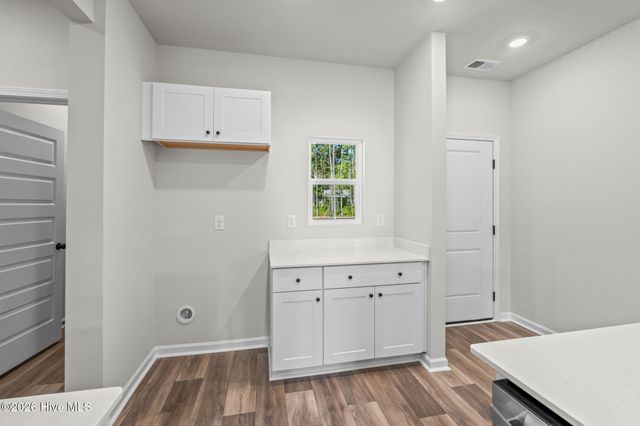 1033 Harbor Drive, Calabash, NC 28467