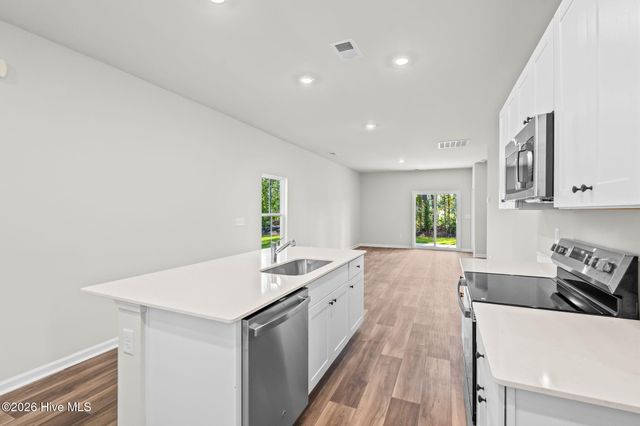 1033 Harbor Drive, Calabash, NC 28467