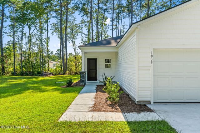 1033 Harbor Drive, Calabash, NC 28467