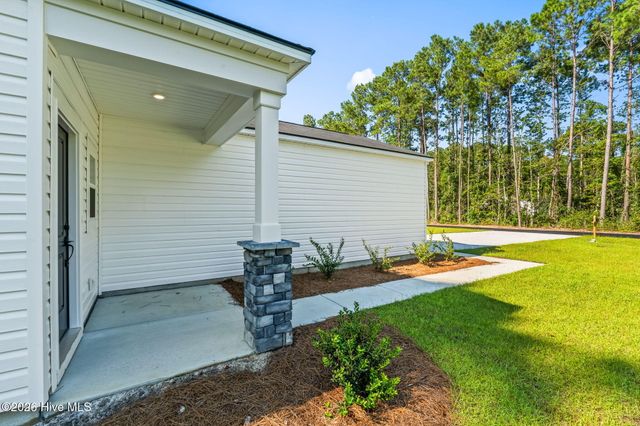 1033 Harbor Drive, Calabash, NC 28467