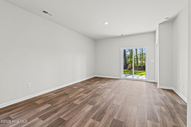 1033 Harbor Drive, Calabash, NC 28467