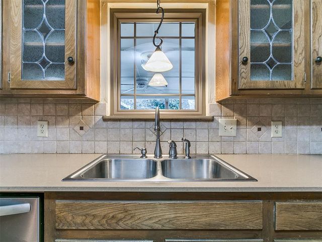 113 W Ranchwood Court, Oklahoma City, OK 73139