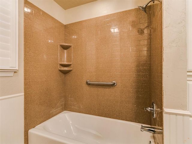 113 W Ranchwood Court, Oklahoma City, OK 73139