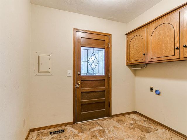 113 W Ranchwood Court, Oklahoma City, OK 73139