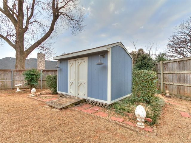 113 W Ranchwood Court, Oklahoma City, OK 73139