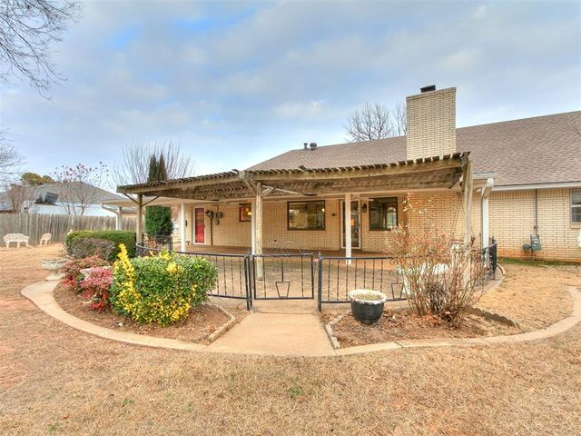 113 W Ranchwood Court, Oklahoma City, OK 73139