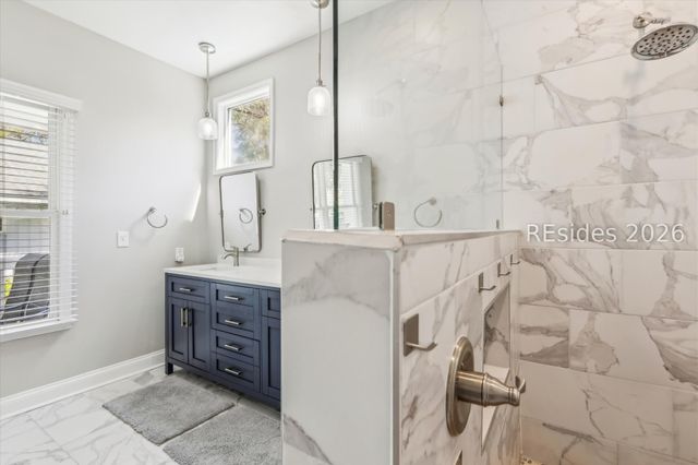 3 Laurel Ln, Hilton Head Island, SC 29928