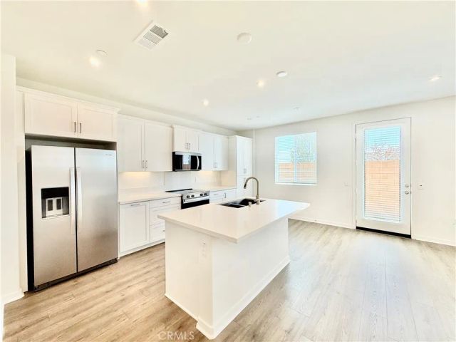 16053 Montenegro ln, Fontana, CA 92336