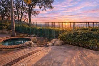 35 Grassy Knoll, Rancho Santa Margarita, CA 92688