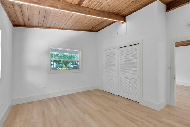 178 Coral Avenue, Plantation Key, FL 33070